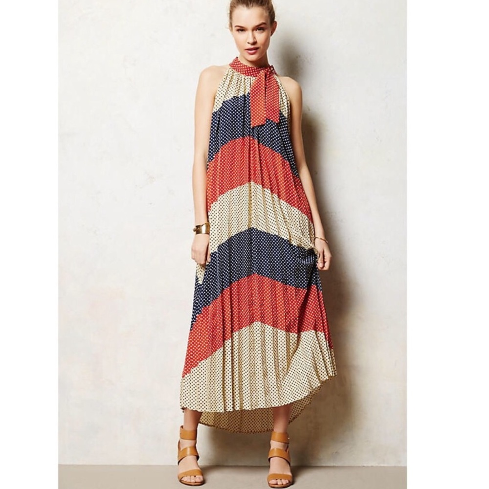 Dear Creatures Flowing Pleated Maxi Dress M